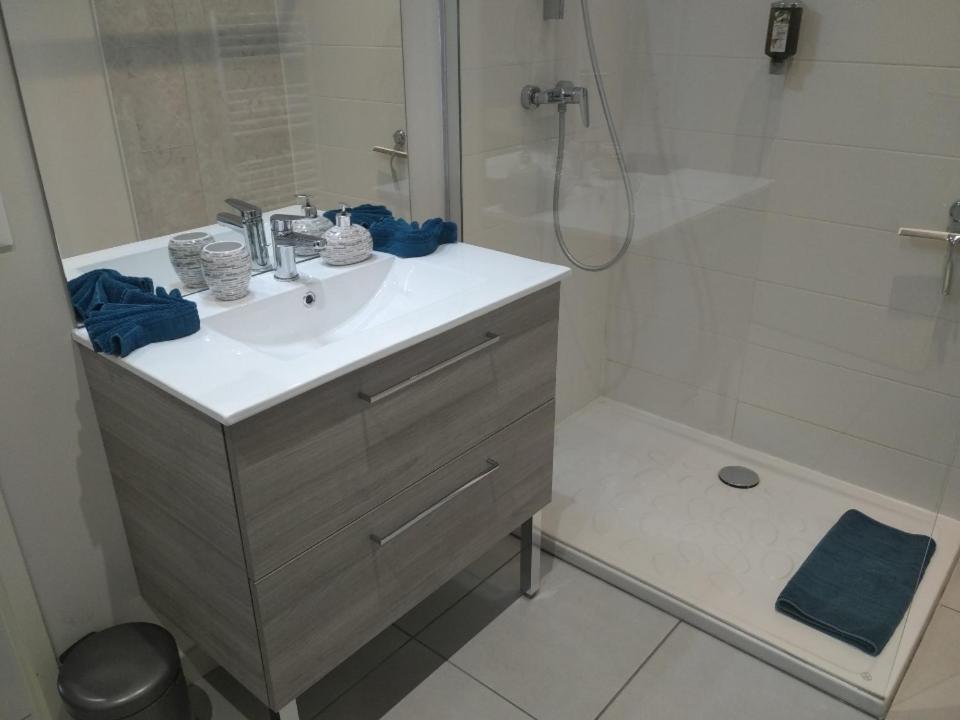 Appartement Les Poissons à Sète Extérieur photo