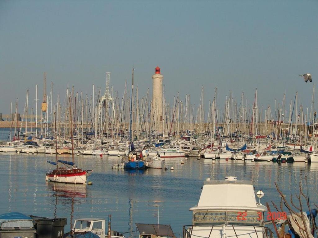 Appartement Les Poissons à Sète Extérieur photo